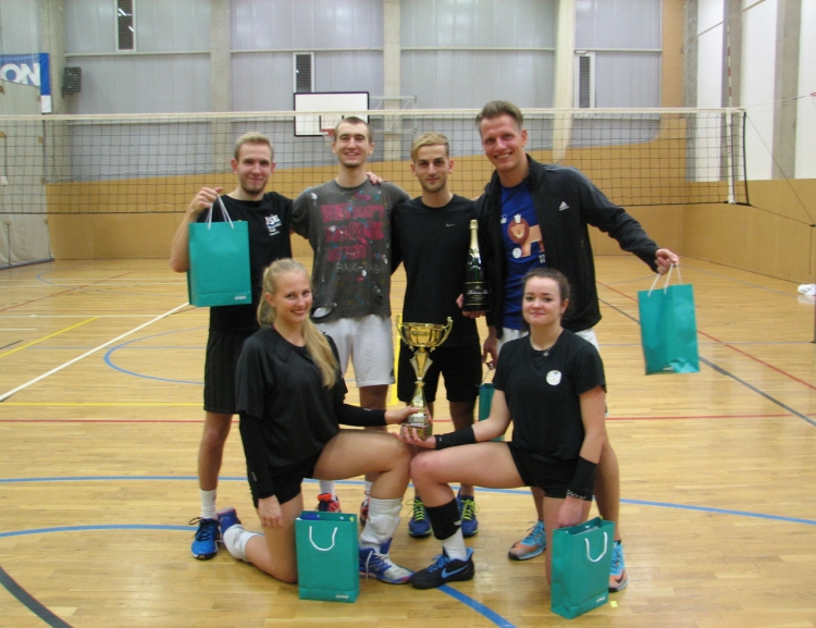 Volejbalové ukončení ZS 2017/2018 turnajem KPMG Fit Cup