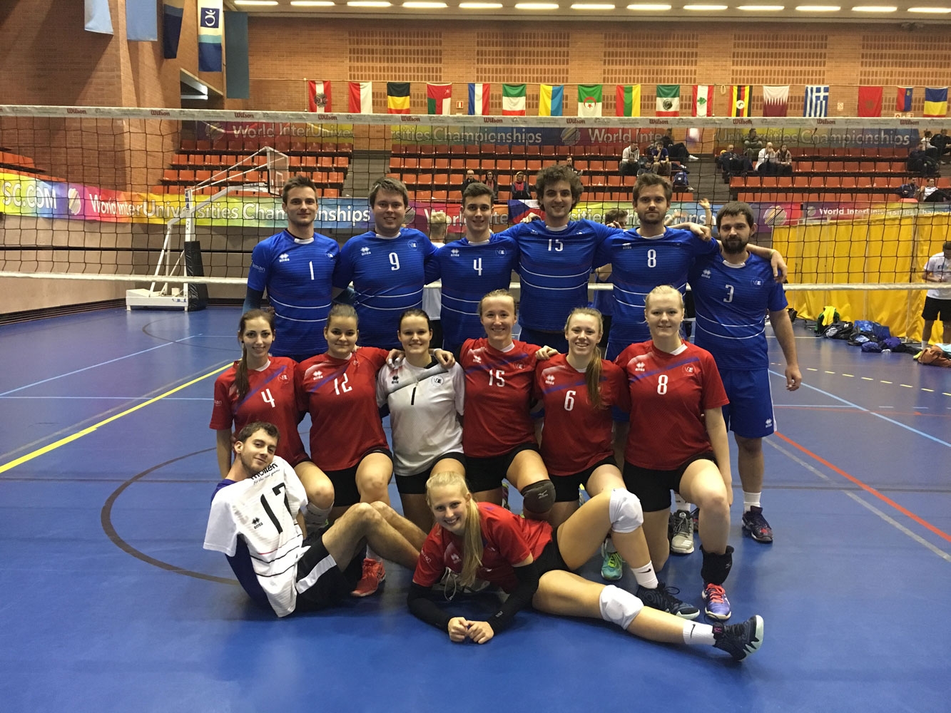 Volejbalisté VŠE reprezentovali na Světovém šampionátu univerzit v Barceloně
