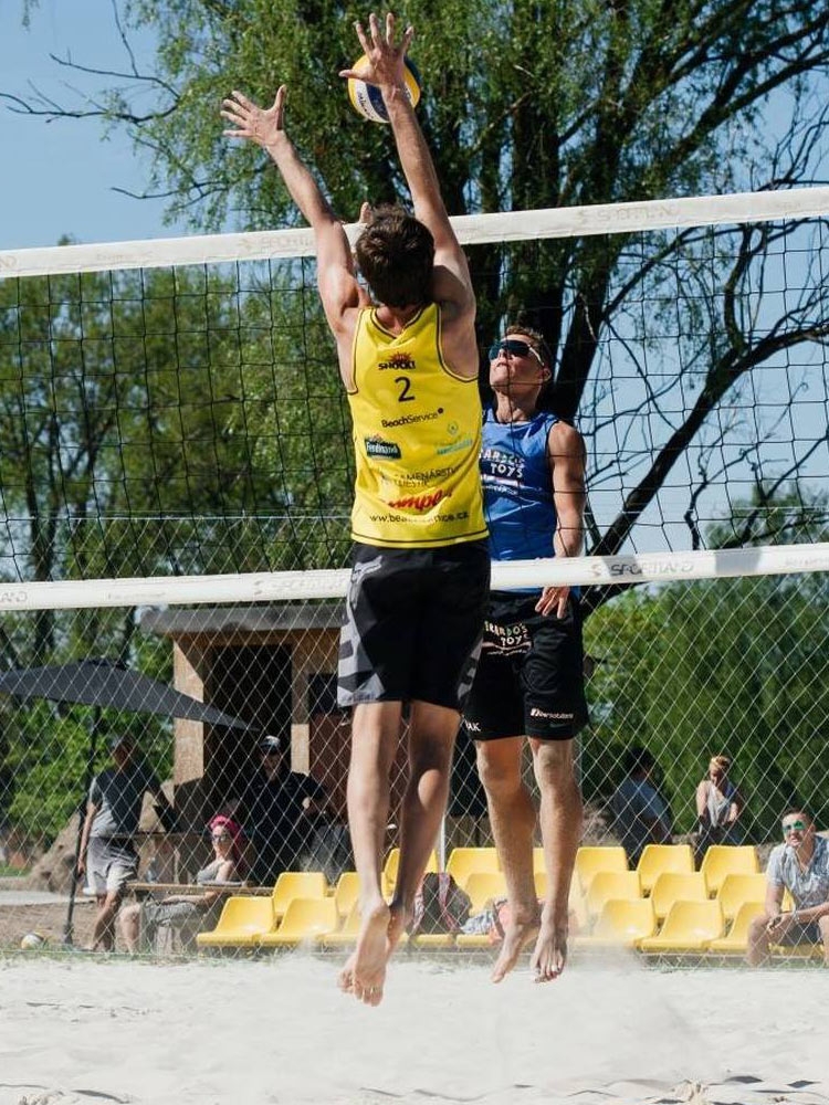 Beachvolejbalisté skončili na ČAH 2017 těsně pod stupni vítězů