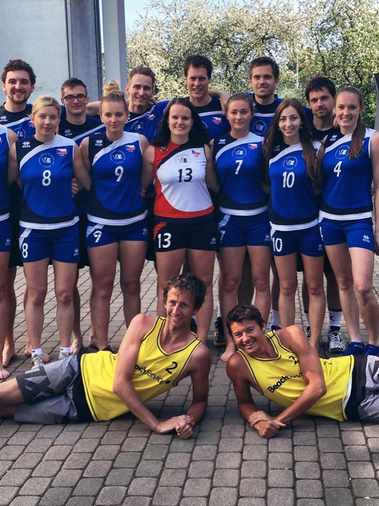 Volejbalová reprezentace v Rize. Stříbro přivezli beachvolejbalisté
