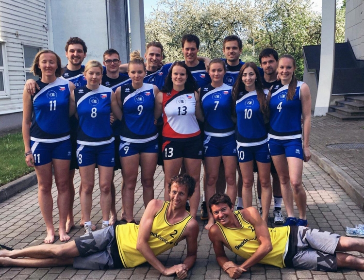 Volejbalová reprezentace v Rize. Stříbro přivezli beachvolejbalisté