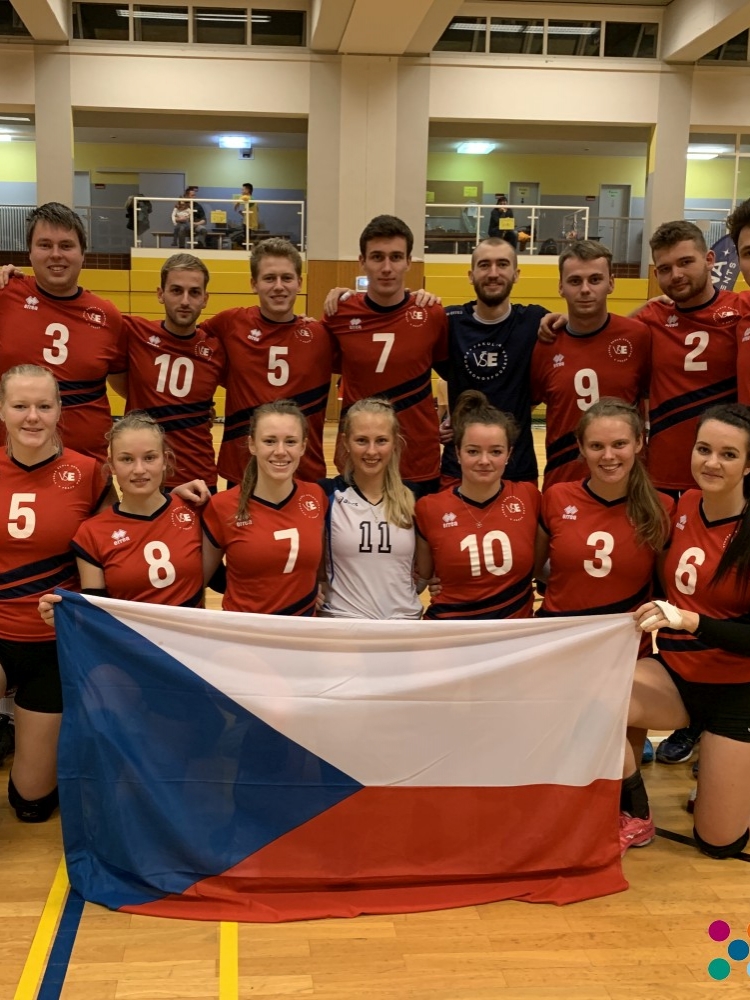 Medailové úspěchy volejbalové reprezentace VŠE na turnaji Euroijada 2019 v Berlíně