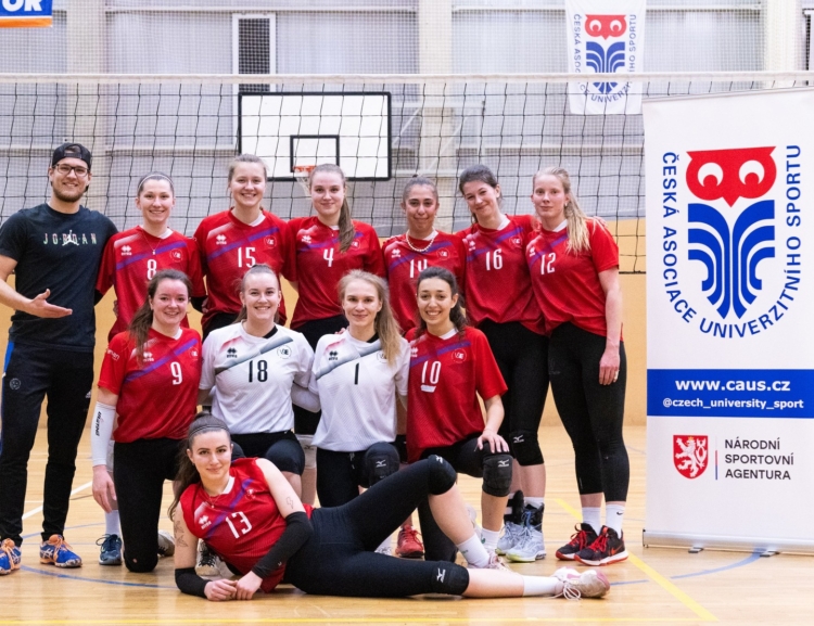 Čtvrtfinále Univerzitní volejbalové ligy 2024/2025 – tým děvčat VŠE
